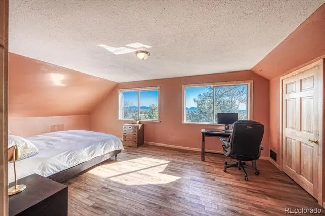741 Wolfe Road Hartsel, CO 80449