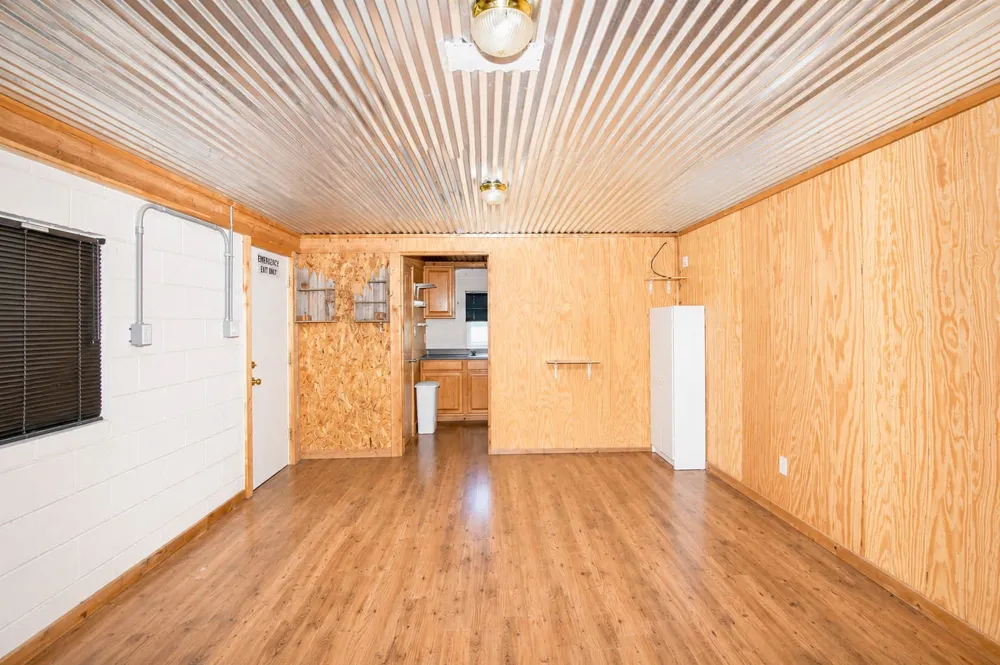 8228 US HWY 377 Rochelle, TX 76872