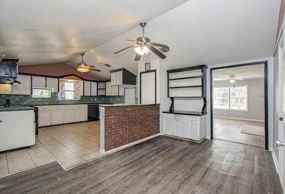 20496 Mcgager Drive New Caney, TX 77357