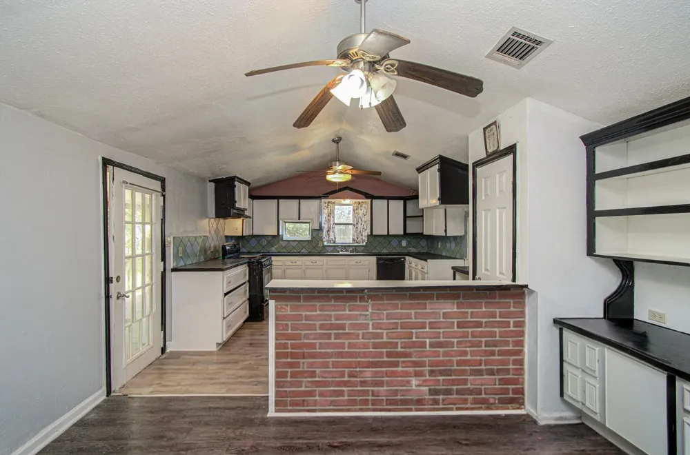 20496 Mcgager Drive New Caney, TX 77357