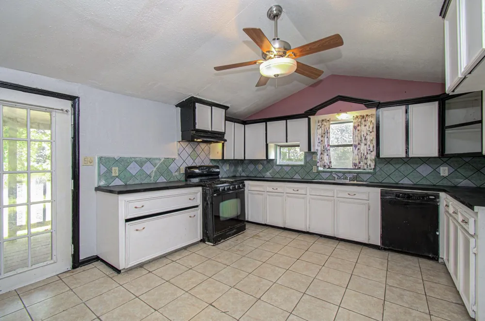 20496 Mcgager Drive New Caney, TX 77357