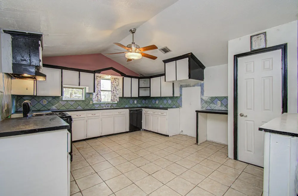 20496 Mcgager Drive New Caney, TX 77357