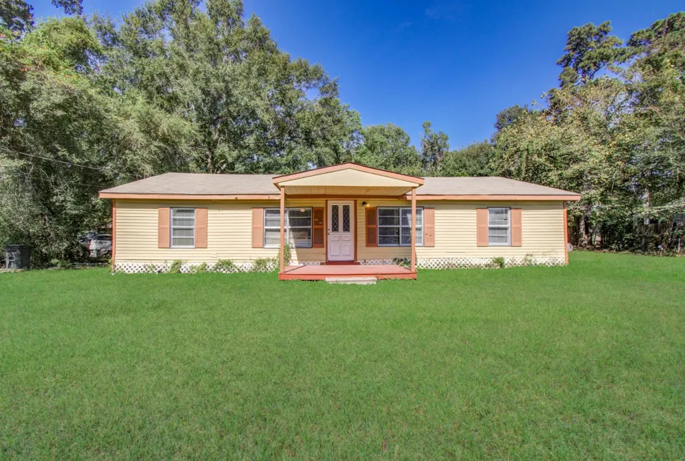 20496 Mcgager Drive New Caney, TX 77357