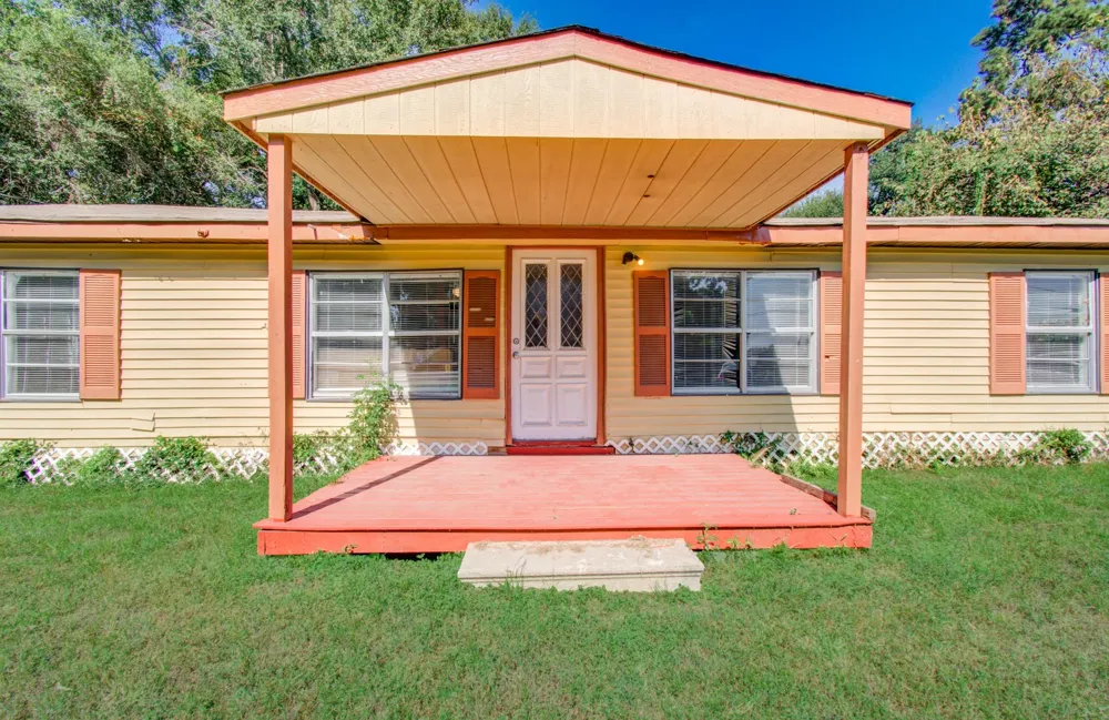 20496 Mcgager Drive New Caney, TX 77357