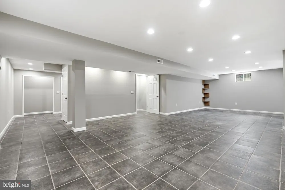 12106 QUICK FOX LANE Bowie, MD 20720