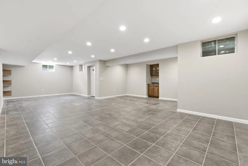 12106 QUICK FOX LANE Bowie, MD 20720