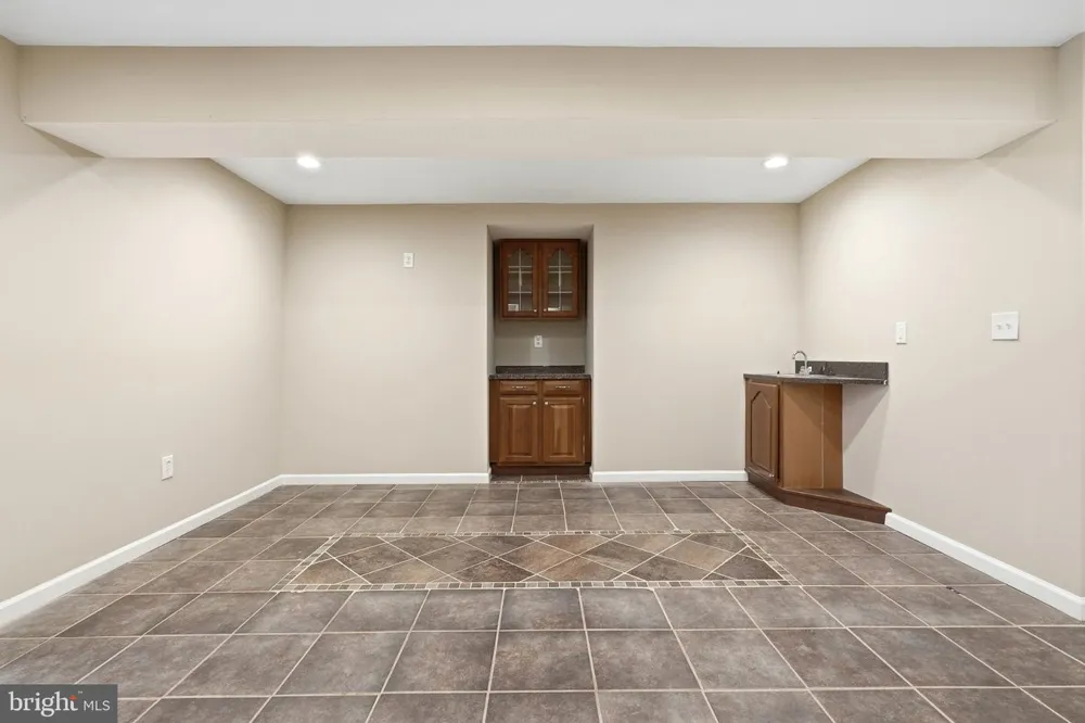 12106 QUICK FOX LANE Bowie, MD 20720