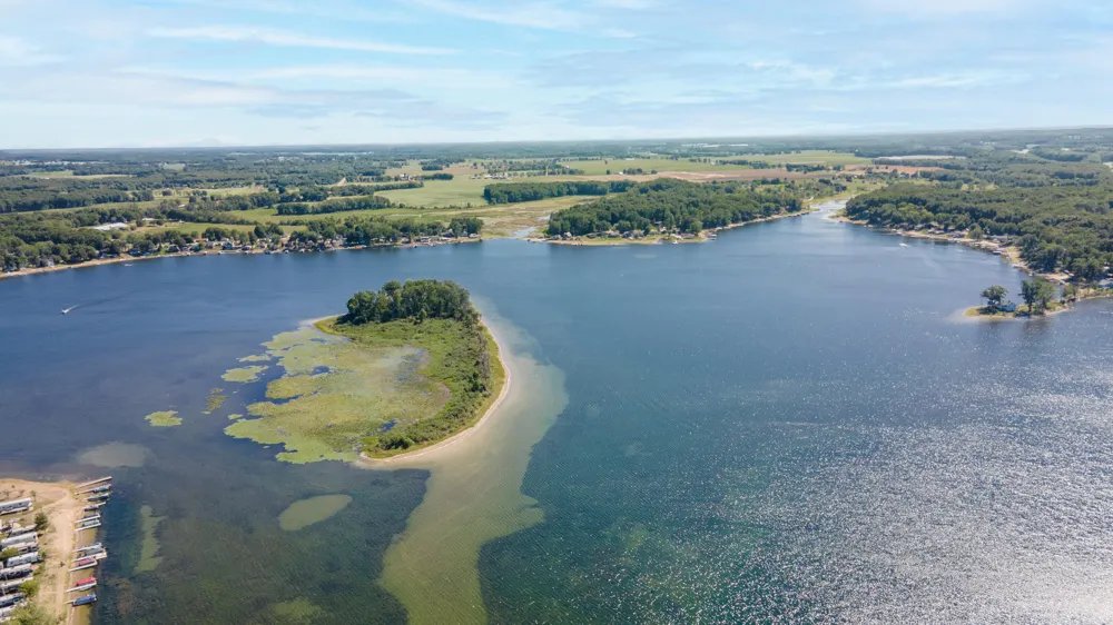 10790 Stoney Point Drive Delton, MI 49046