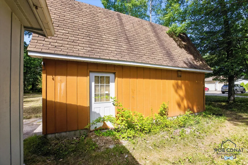 5438 Leckrone Road Brethren, MI 49619