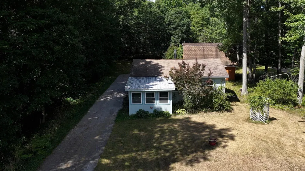 5438 Leckrone Road Brethren, MI 49619