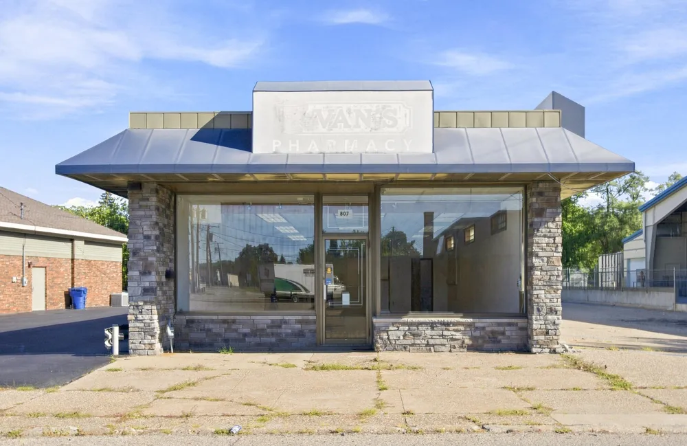 807 Napier Avenue St. Joseph, MI 49085