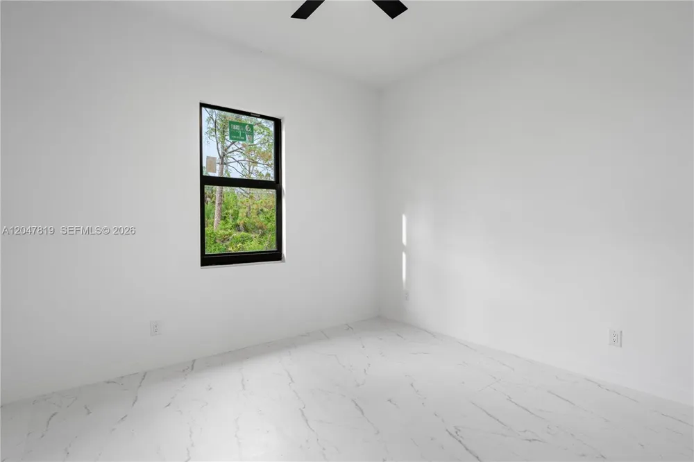 12086 Chamberlain Blvd Port Charlotte, FL 33953