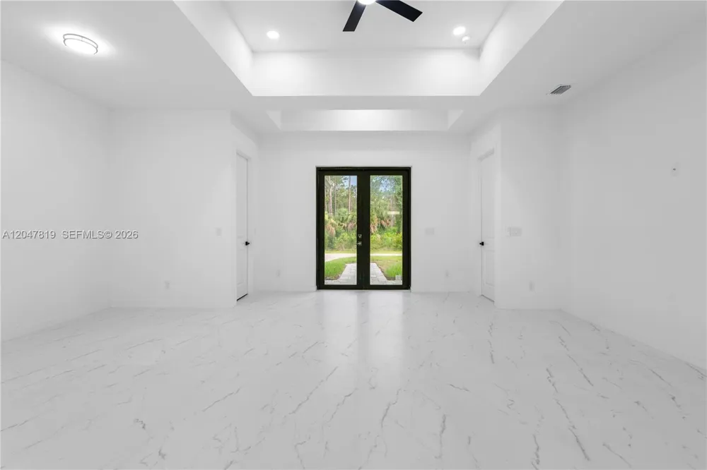 12086 Chamberlain Blvd Port Charlotte, FL 33953