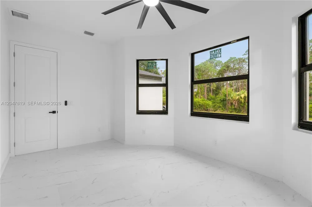 12086 Chamberlain Blvd Port Charlotte, FL 33953