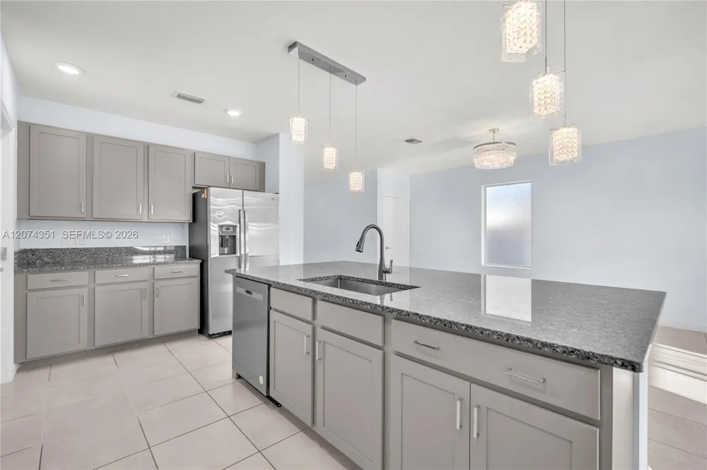 831 Bent Creek Dr Fort Pierce, FL 34947