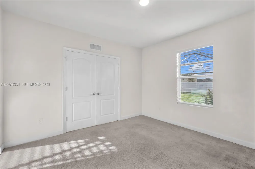 831 Bent Creek Dr Fort Pierce, FL 34947
