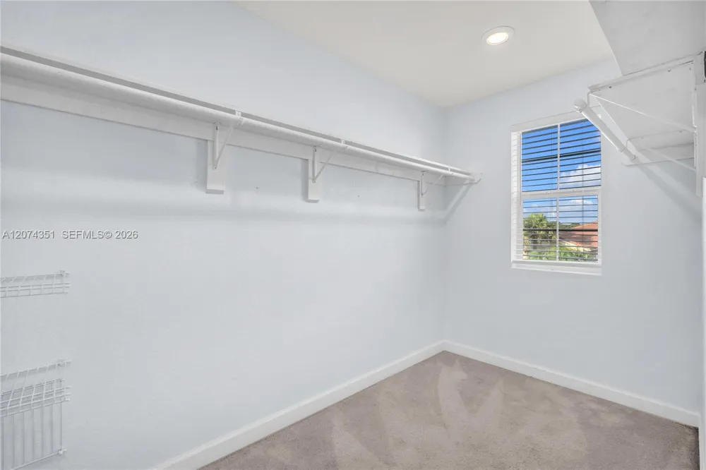 831 Bent Creek Dr Fort Pierce, FL 34947