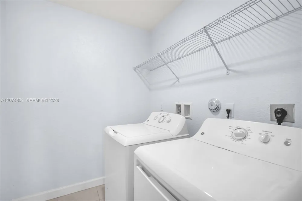 831 Bent Creek Dr Fort Pierce, FL 34947