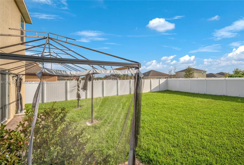831 Bent Creek Dr Fort Pierce, FL 34947