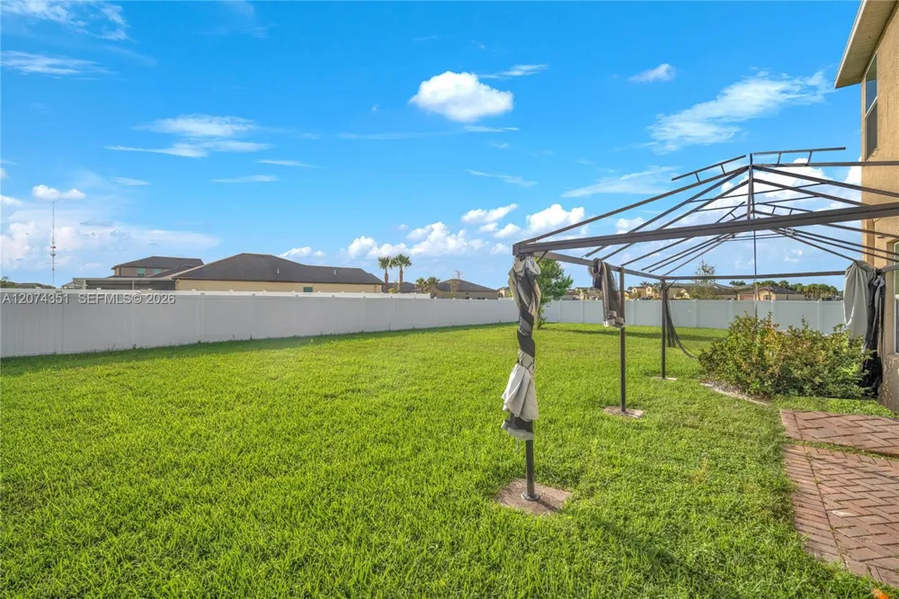 831 Bent Creek Dr Fort Pierce, FL 34947