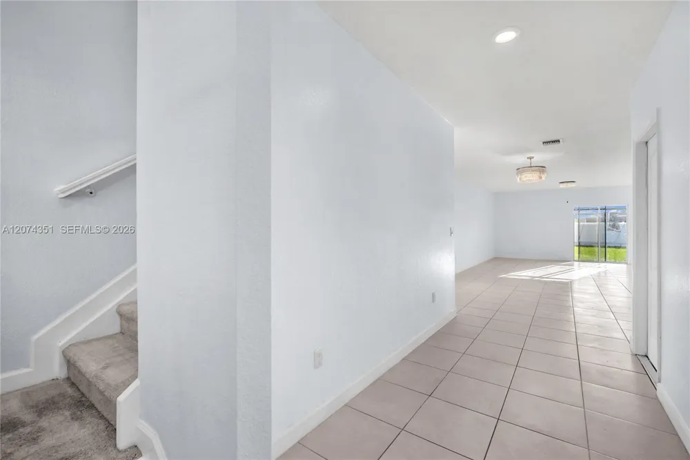 831 Bent Creek Dr Fort Pierce, FL 34947