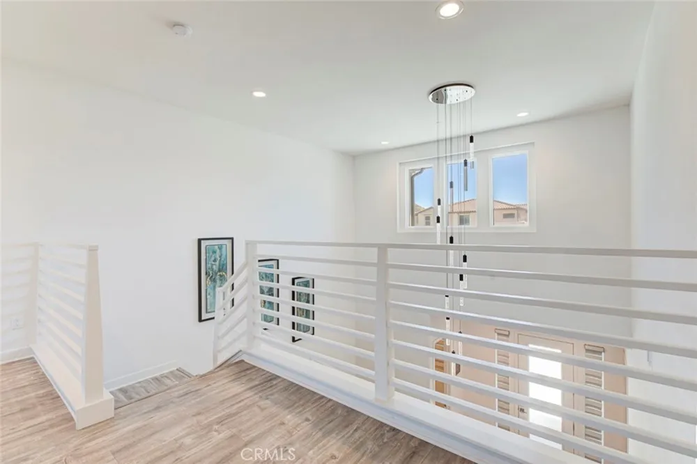 28619 Bloom Saugus, CA 91350