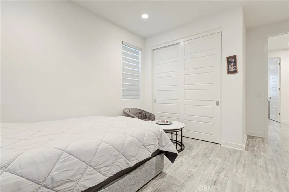 28619 Bloom Saugus, CA 91350