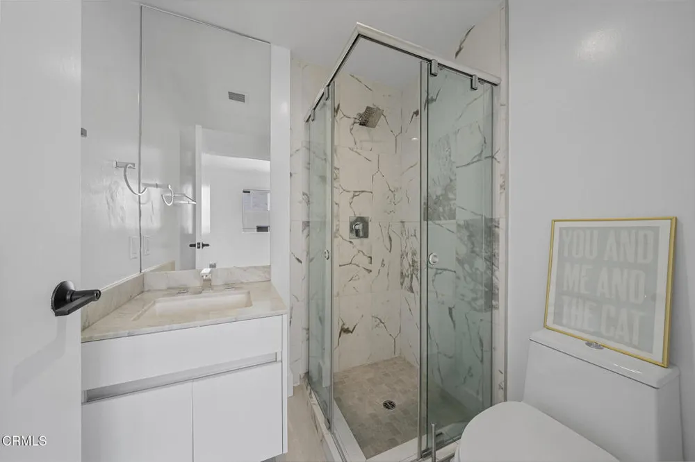 1345 Havenhurst Drive #16 Los Angeles, CA 90046