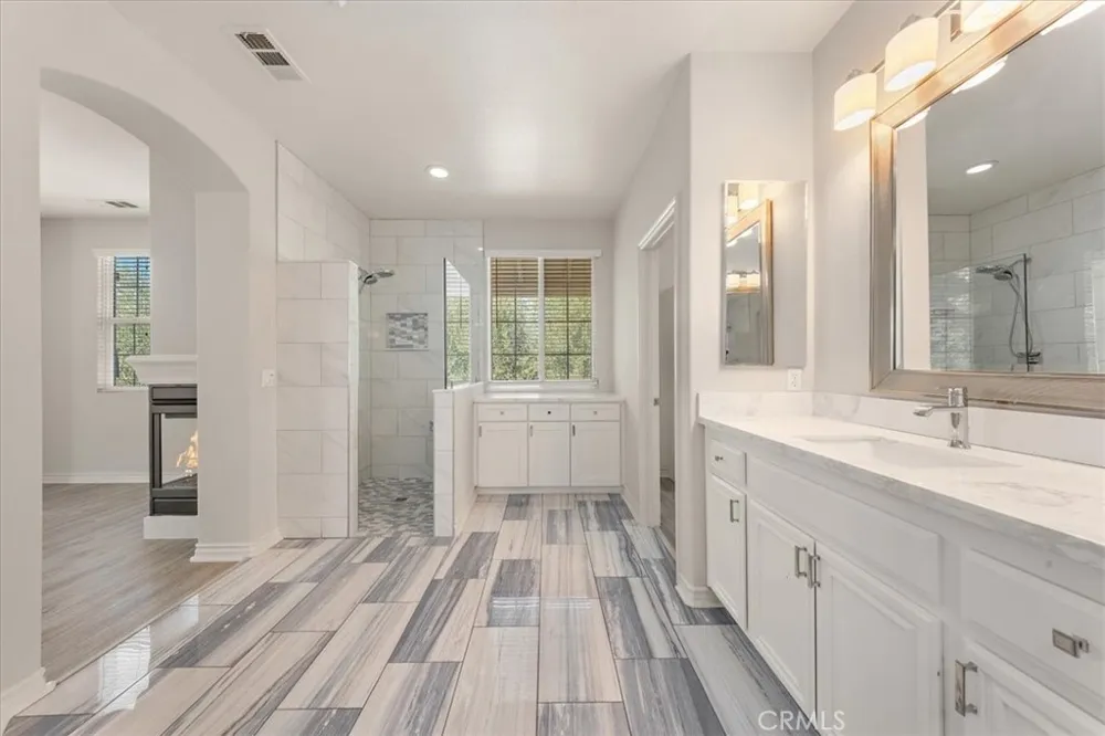 5678 Galasso Fontana, CA 92336