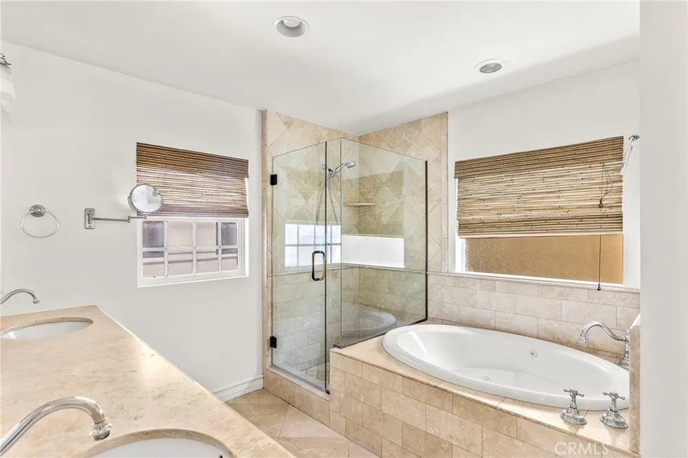 703 Poinsettia Avenue Corona del Mar, CA 92625