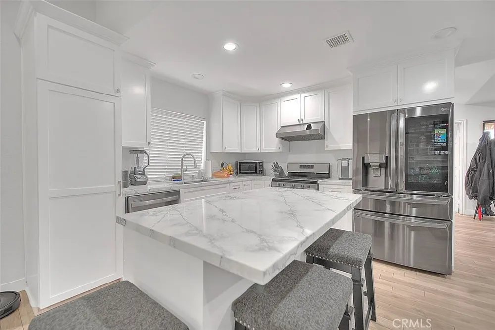 959 Kenwood Street Upland, CA 91784