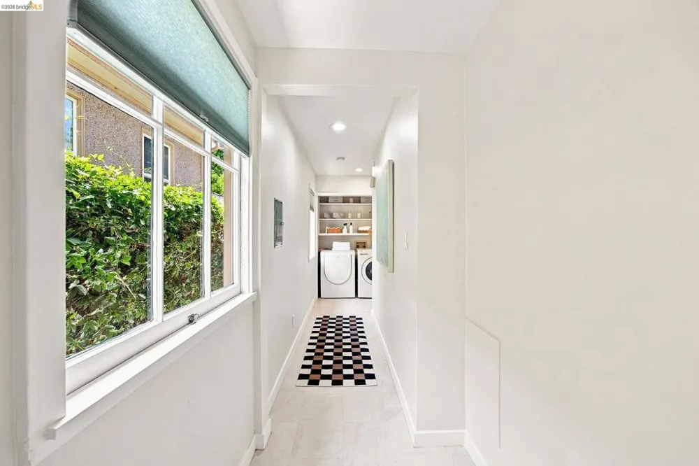 201 Beverly Ave San Leandro, CA 94577