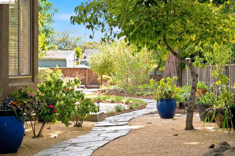 201 Beverly Ave San Leandro, CA 94577