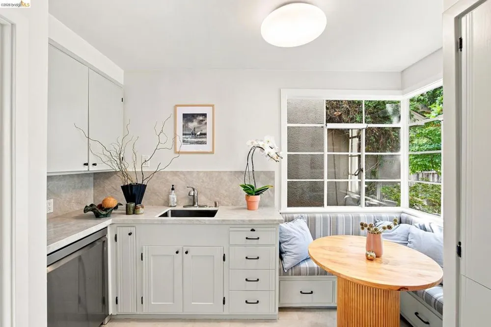 201 Beverly Ave San Leandro, CA 94577