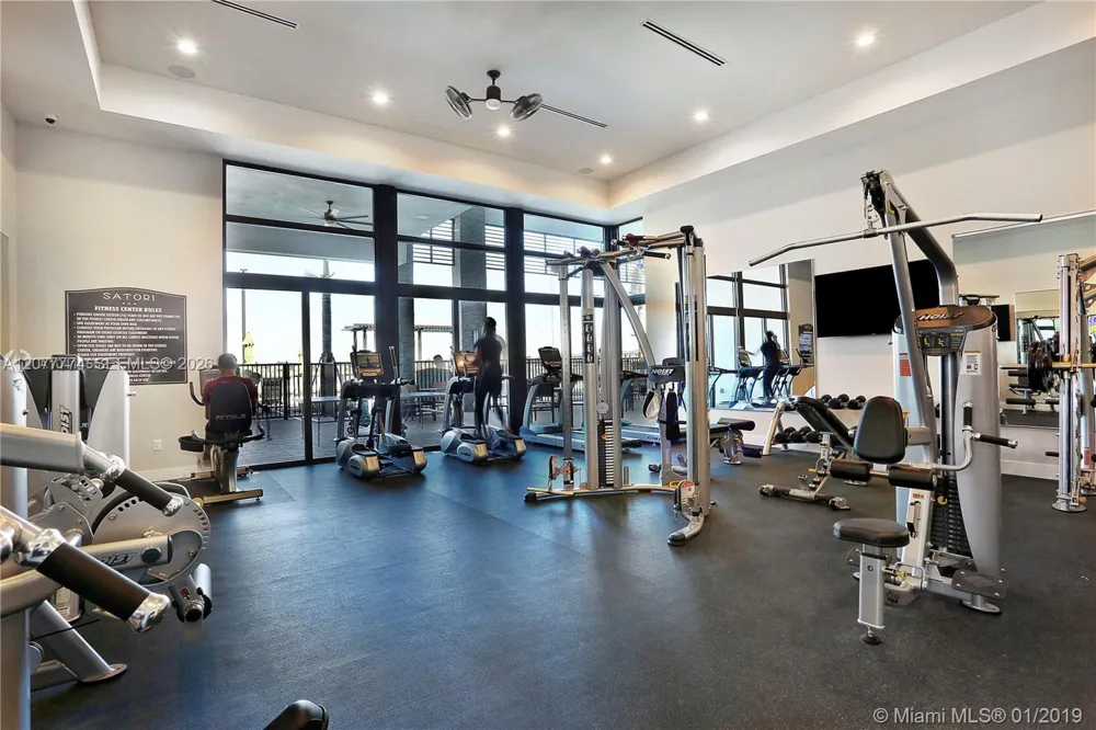 9116 NW 158th St Miami Lakes, FL 33018
