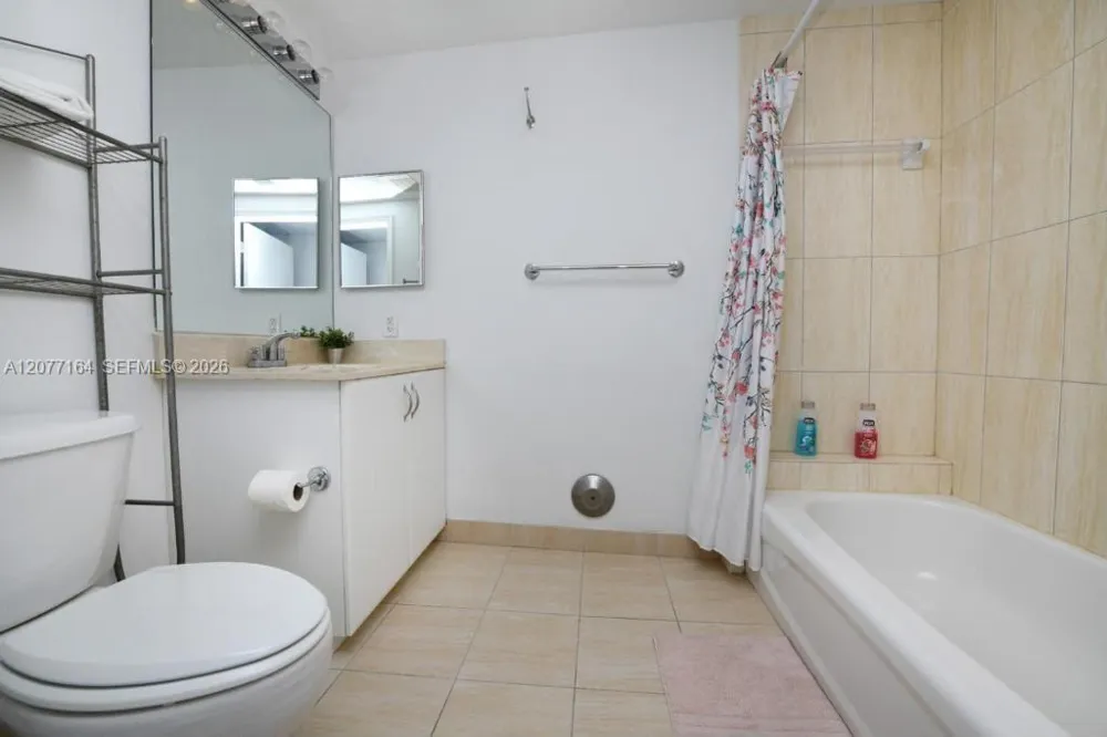 1750 Bayshore Dr #1203 Miami, FL 33132