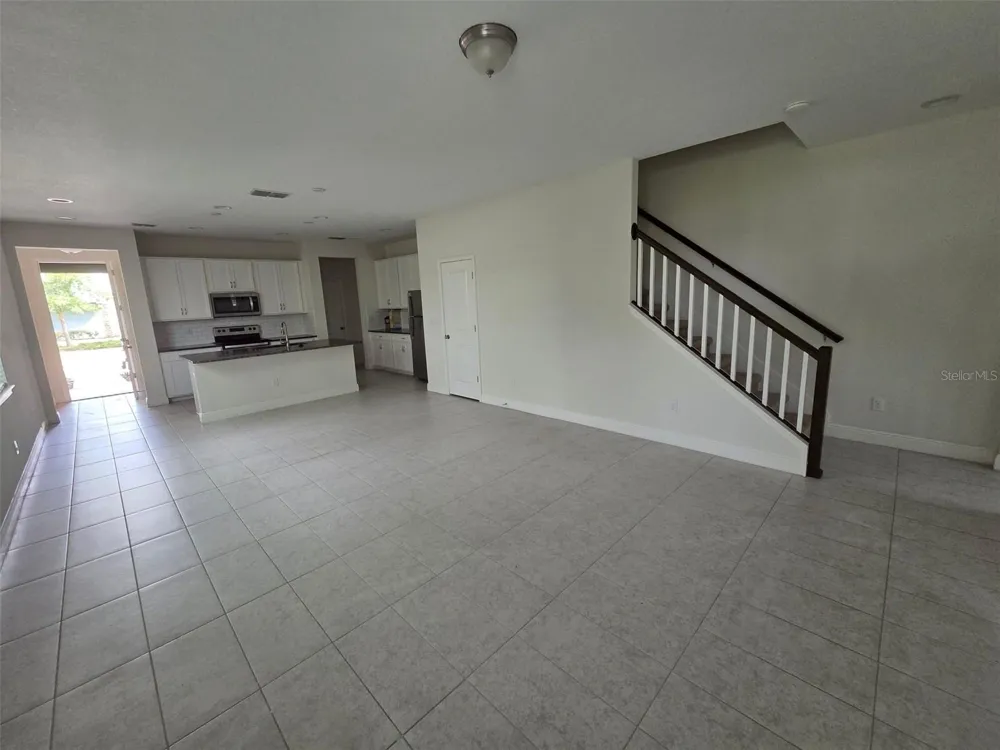 5518 VIOLA LEE WAY Lutz, FL 33558