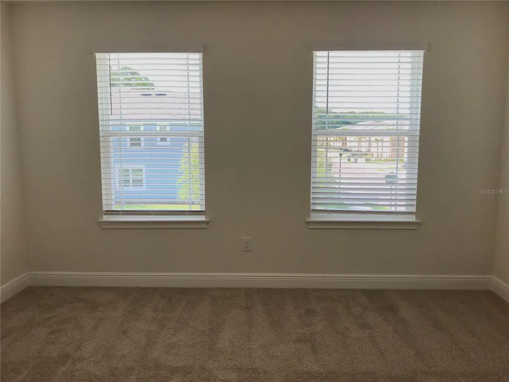 5518 VIOLA LEE WAY Lutz, FL 33558