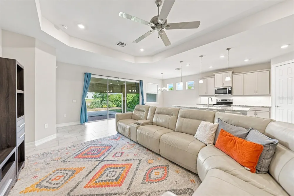 719 HEATHER LAKE AVENUE Cape Coral, FL 33993