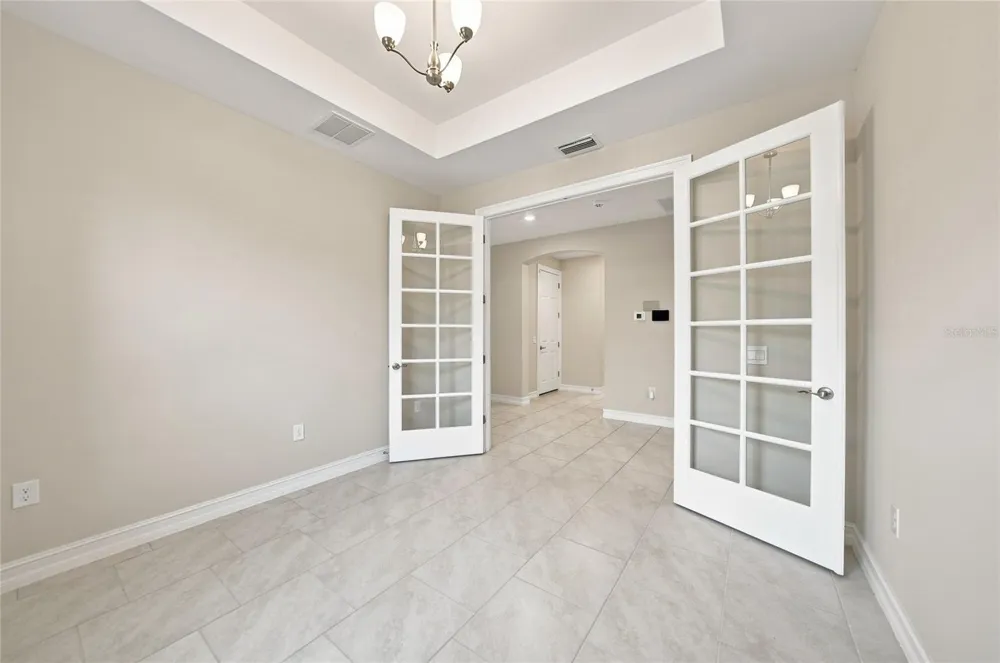 719 HEATHER LAKE AVENUE Cape Coral, FL 33993