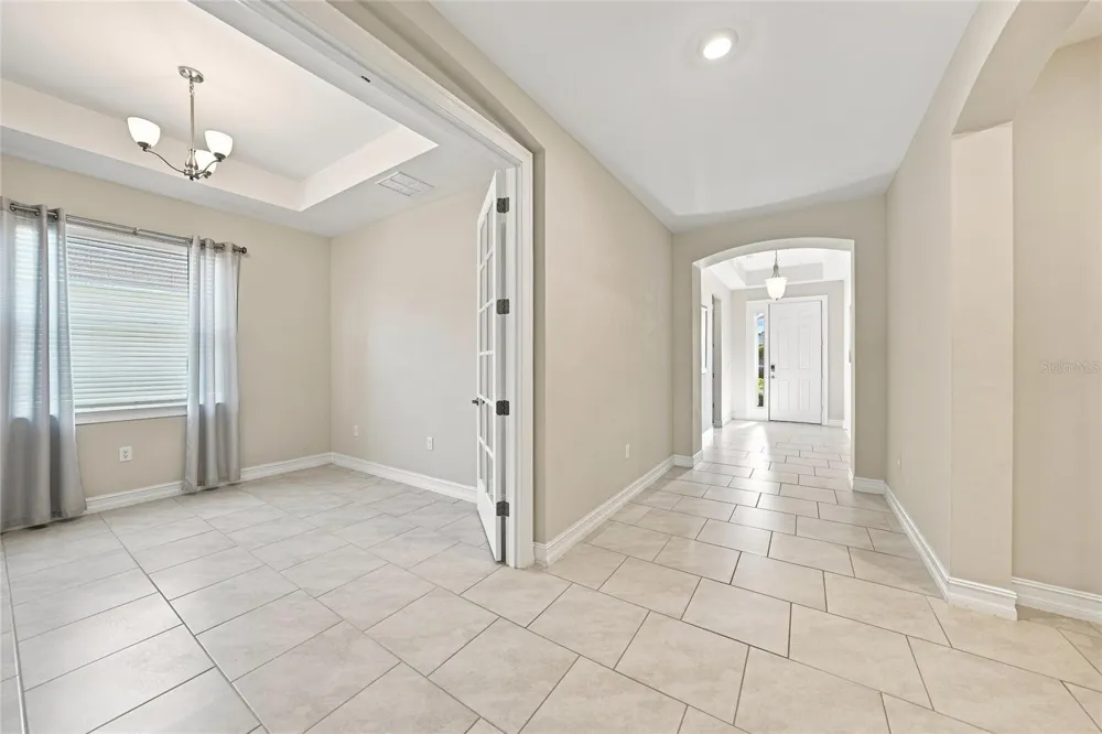 719 HEATHER LAKE AVENUE Cape Coral, FL 33993