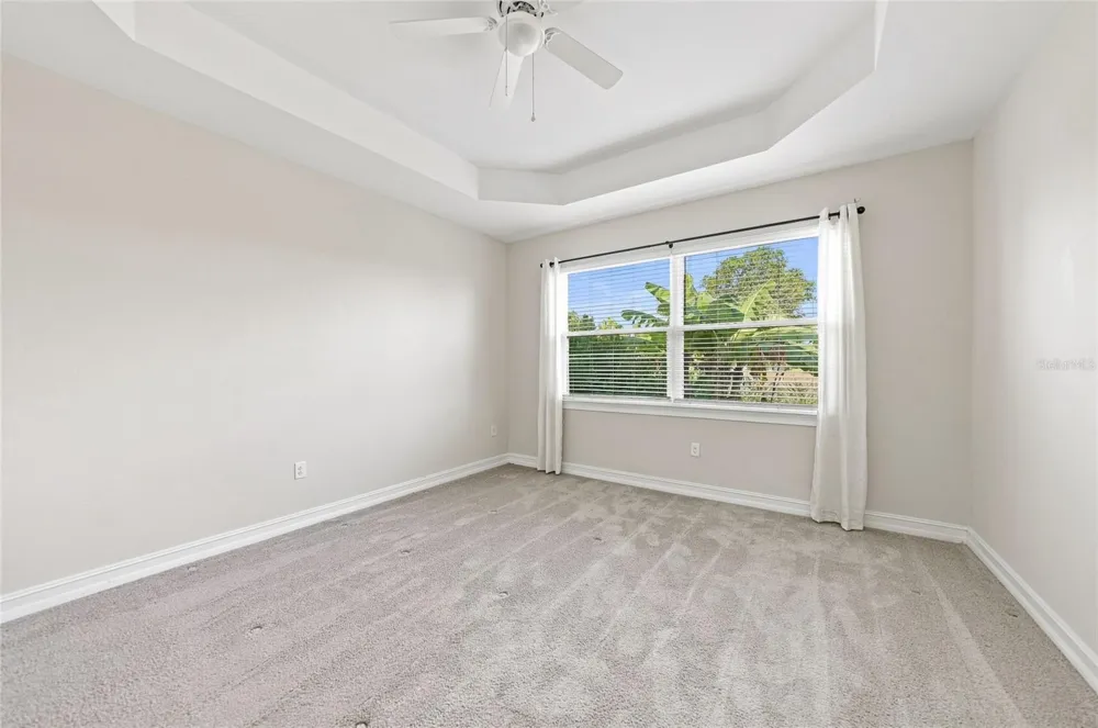 719 HEATHER LAKE AVENUE Cape Coral, FL 33993