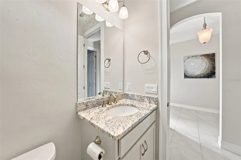 719 HEATHER LAKE AVENUE Cape Coral, FL 33993