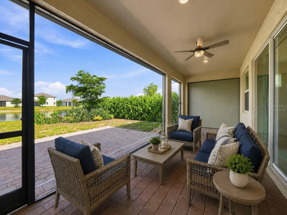 719 HEATHER LAKE AVENUE Cape Coral, FL 33993