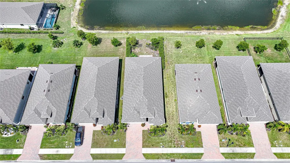 719 HEATHER LAKE AVENUE Cape Coral, FL 33993