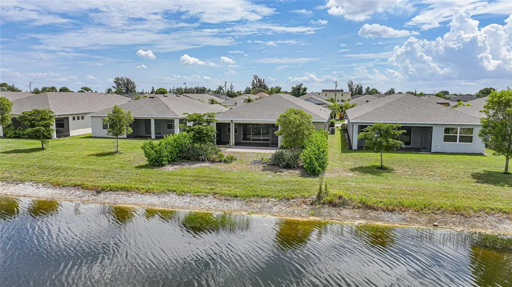 719 HEATHER LAKE AVENUE Cape Coral, FL 33993