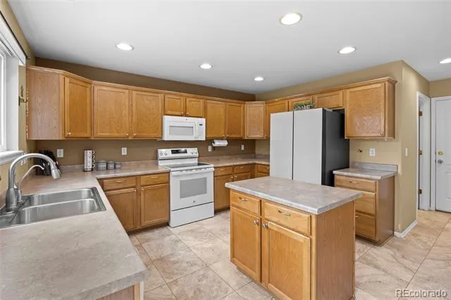 15125 E 117th Drive Commerce City, CO 80603
