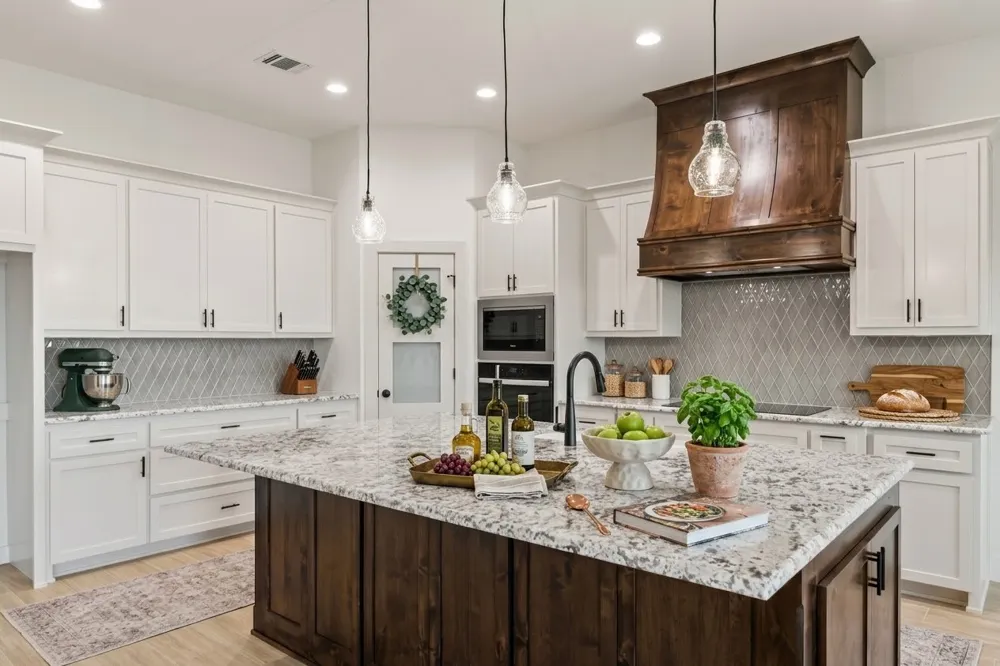 8017 Ranch View Place Springtown, TX 76082