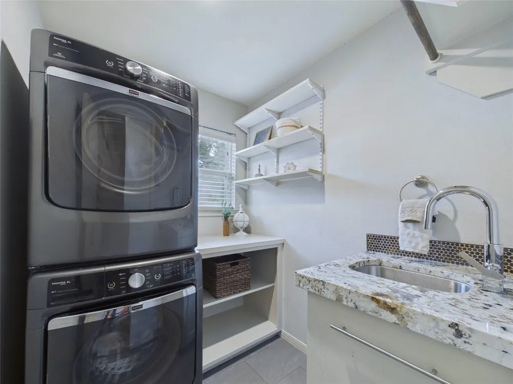 1010 Baronridge Drive Seabrook, TX 77586