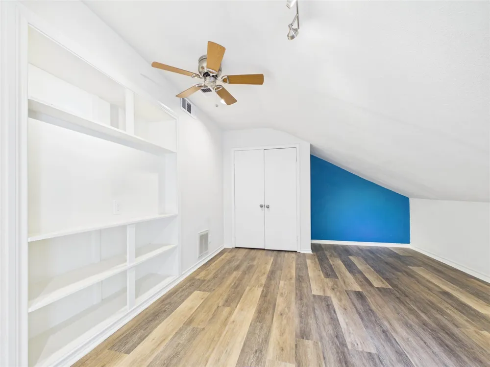 1010 Baronridge Drive Seabrook, TX 77586